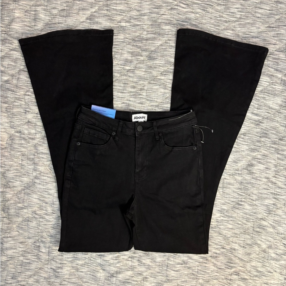 Abound Mid Rise Flare Jeans Sz 26 NWT | Abound Black Flare/Bootcut Jeans -